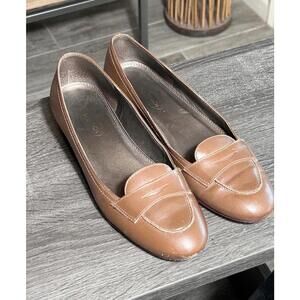 Talbots Brown Leather Loafers Size 8AA Slip-On Shoes Preppy